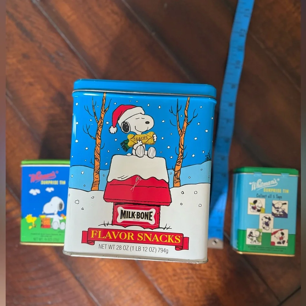 3 Vintage SNOOPY Milk-Bone and Snacks Tins 1993 1996